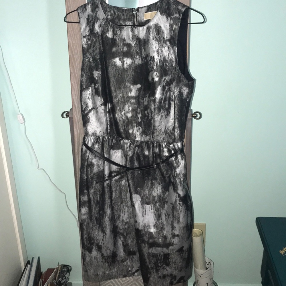 Michael Kors dress!! With pockets
